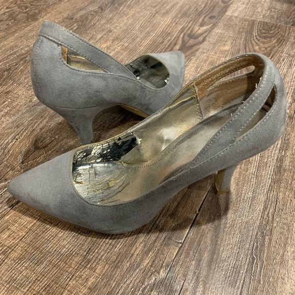 Grey Suede Style & Co. Heel (7-7.5) - Picture 1 of 1
